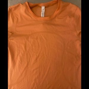 Lululemon Swiftly Breathe Top